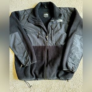 Black Northface fleece